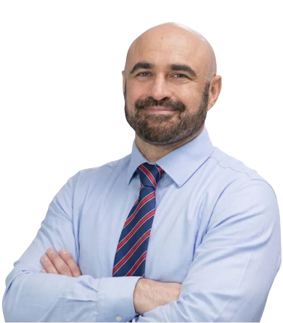Dr. Cristian Fabián Navarro, médico traumatólogo subespecialista de hombro